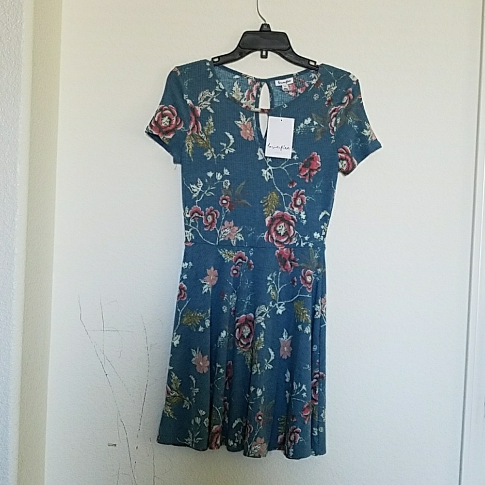 NWT Dress Size S/P Love Fire